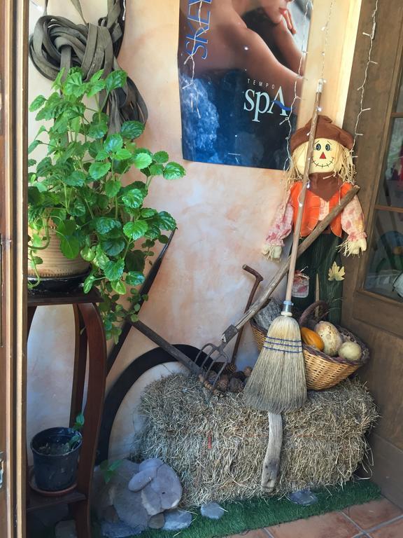 Lo Paller De Roc Montescladó エクステリア 写真
