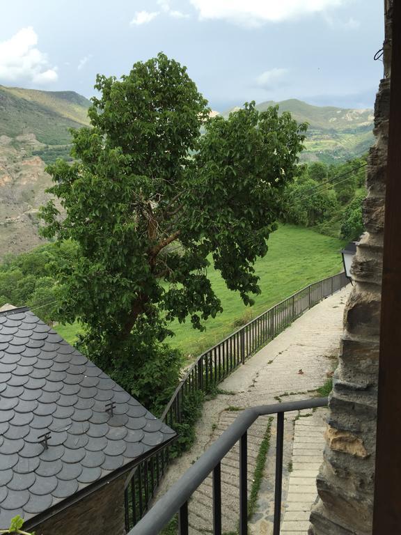 Lo Paller De Roc Montescladó 部屋 写真